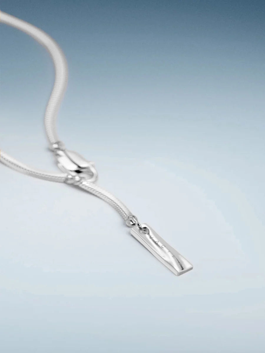SQUARE CHAIN NECKLACE