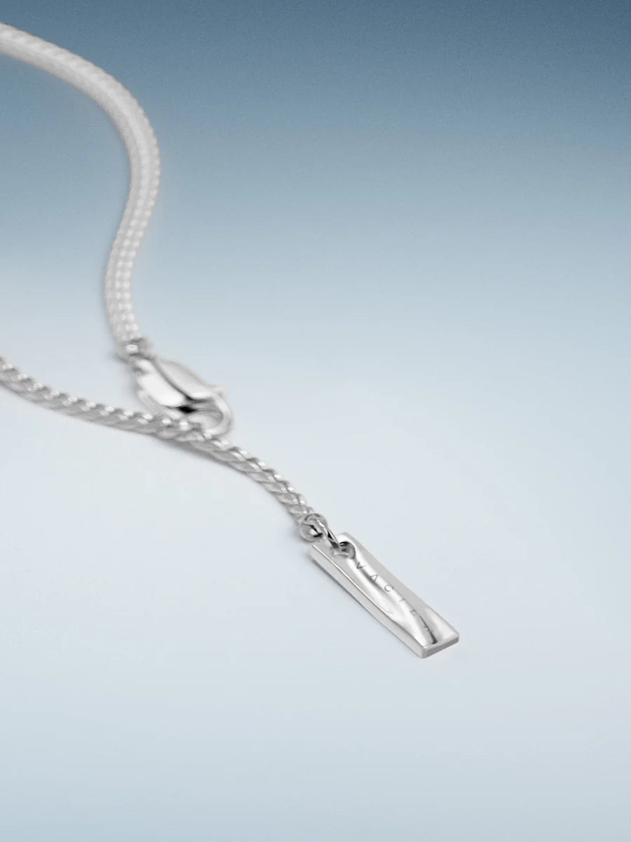 BRAID CHAIN NECKLACE