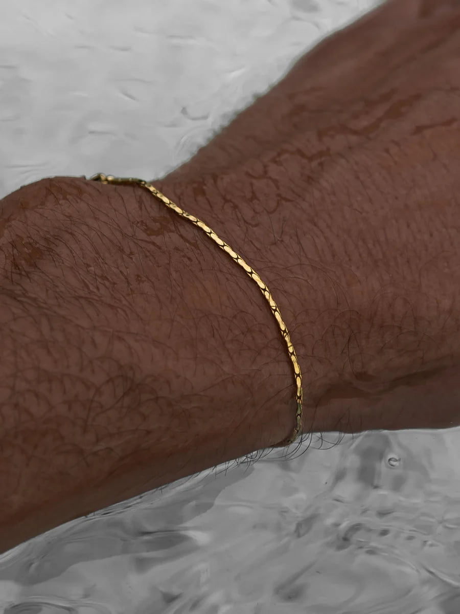 WIRE CHAIN BRACELET