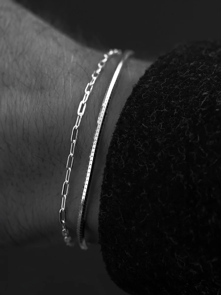 CLIP CHAIN BRACELET IN SILVER
