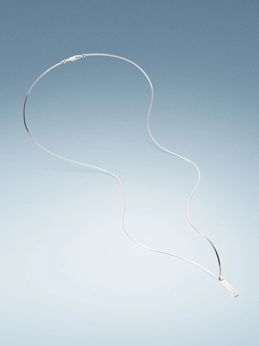 SQUARE PENDANT NECKLACE
