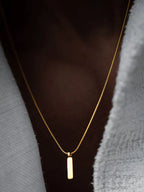 SQUARE PENDANT NECKLACE