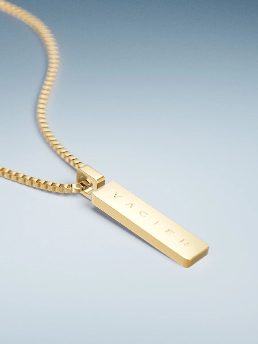 BOX PENDANT NECKLACE