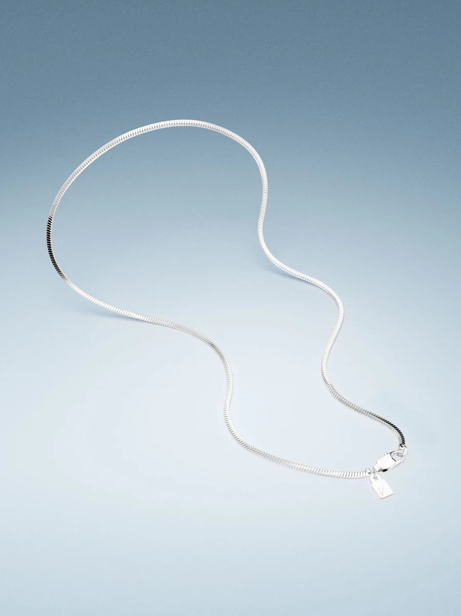 SQUARE CHAIN NECKLACE