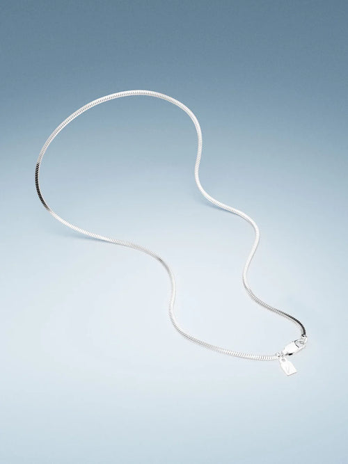 SQUARE CHAIN NECKLACE