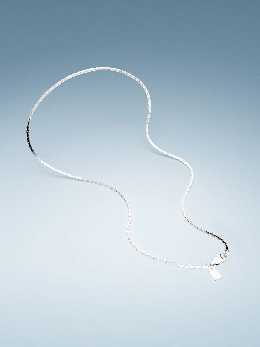 WIRE CHAIN NECKLACE