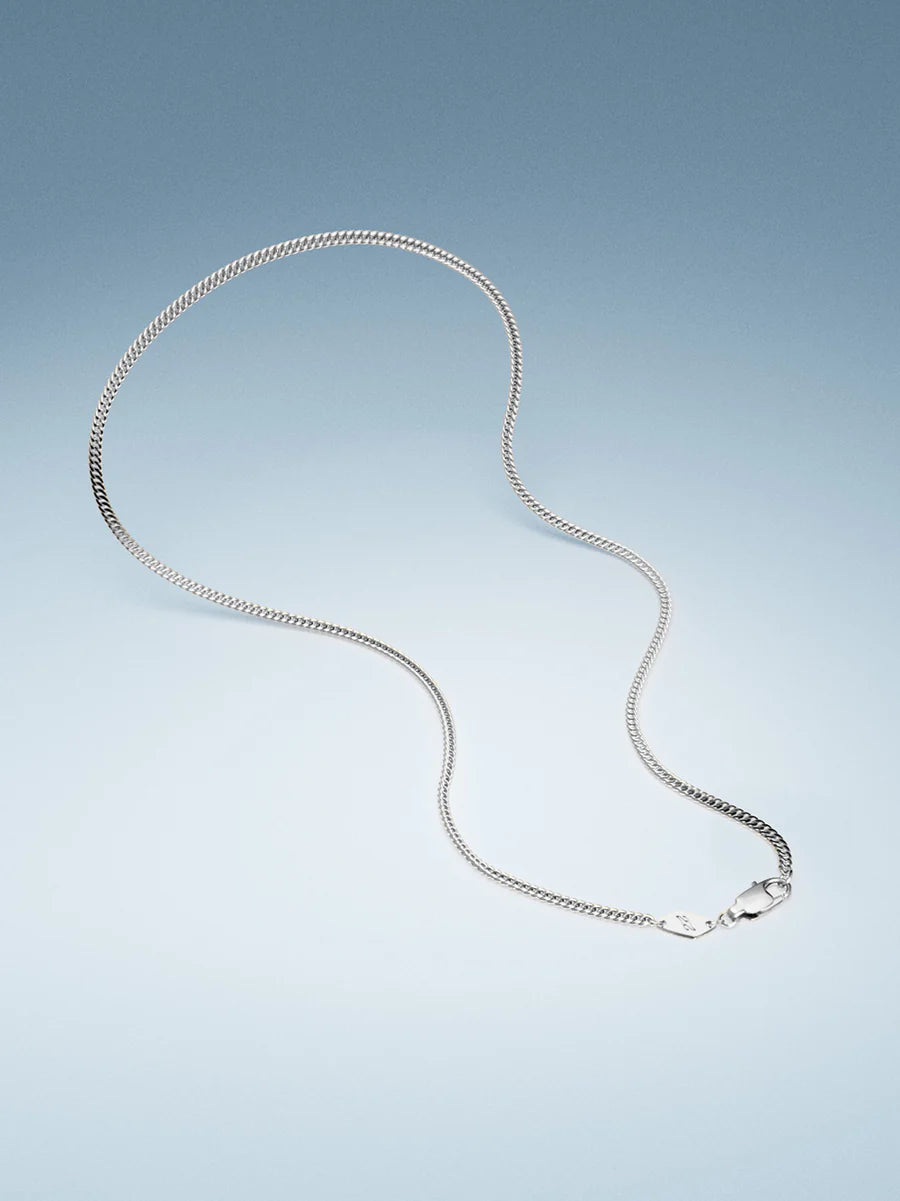 MINIMAL CHAIN NECKLACE